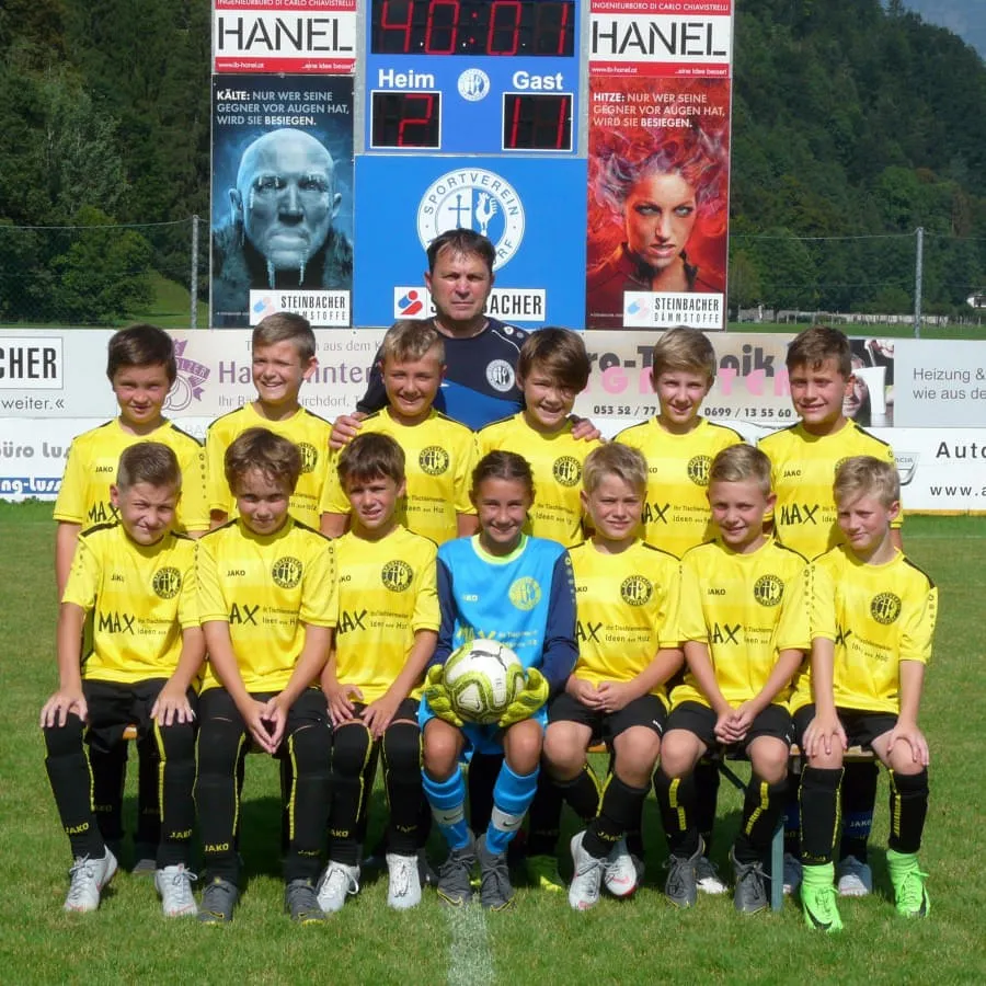 U11-kalter-Herbst-mit-heissen-Spielen