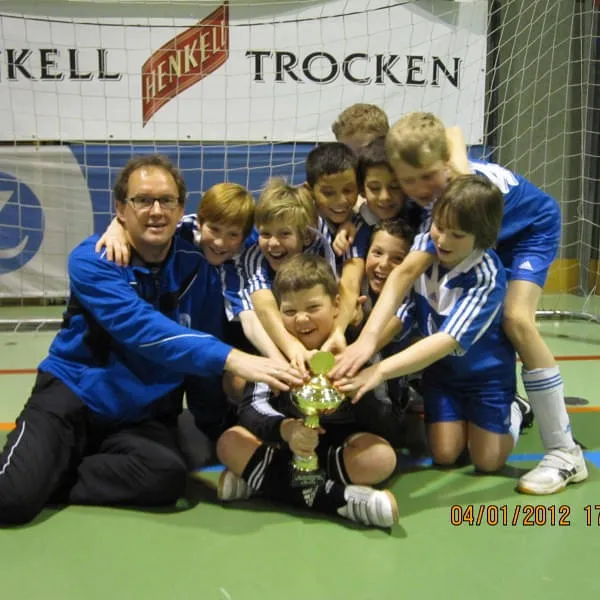 U10-3.-Platz-beim-Hallenturnier-des-FC-Bruckhaeusl